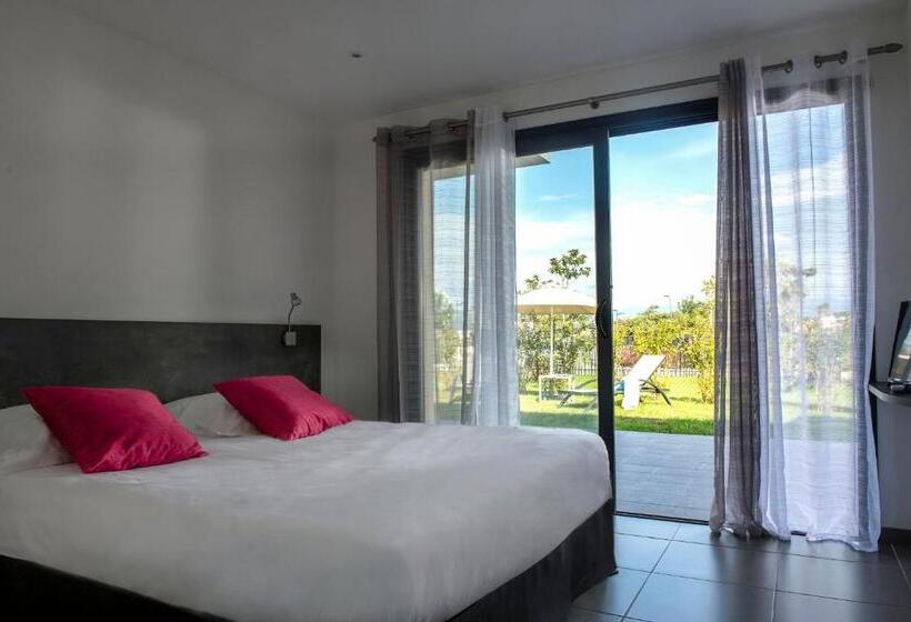 خانه 2 خوابه, Suite Home Porticcio