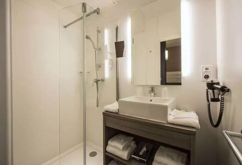 スーペリアースイート, Suite Home Porticcio