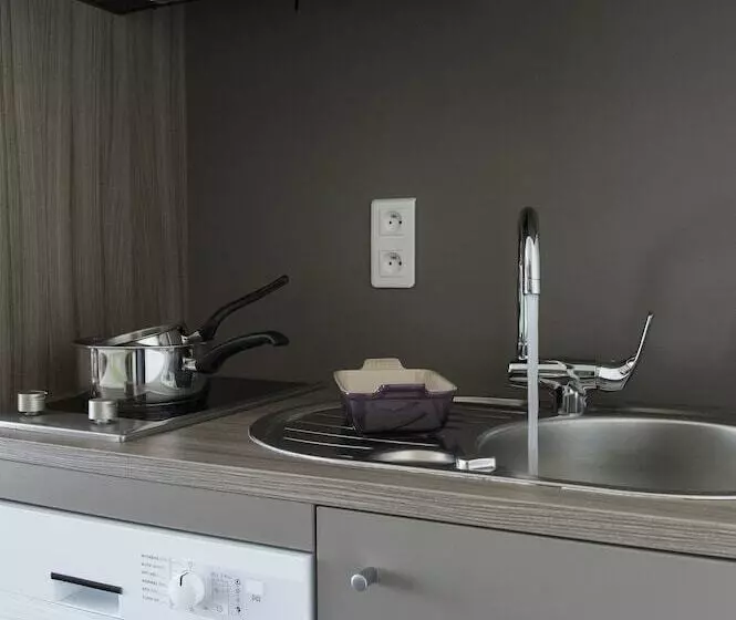 スーペリアースイート, Suite Home Porticcio