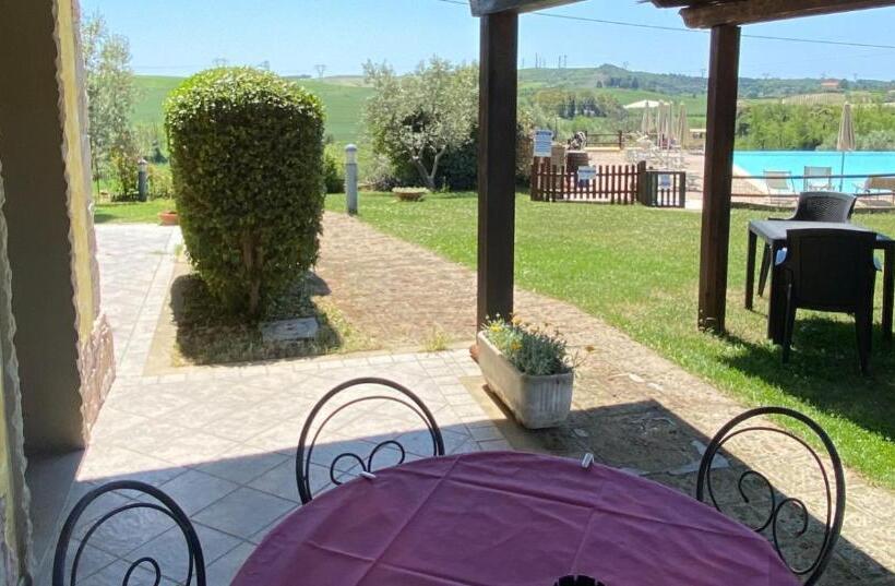 Номер Стандарт Внутренний, Tenuta La Lupa