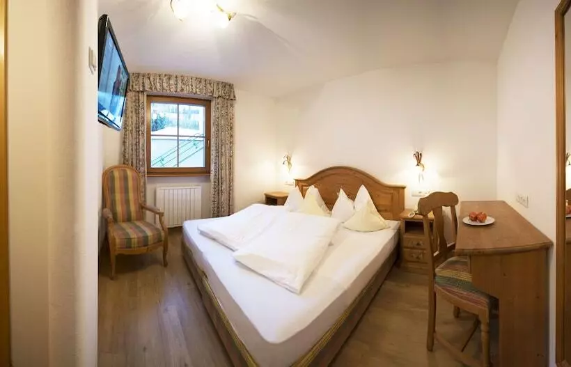 エコノミールーム, Turmhotel Gschwendt