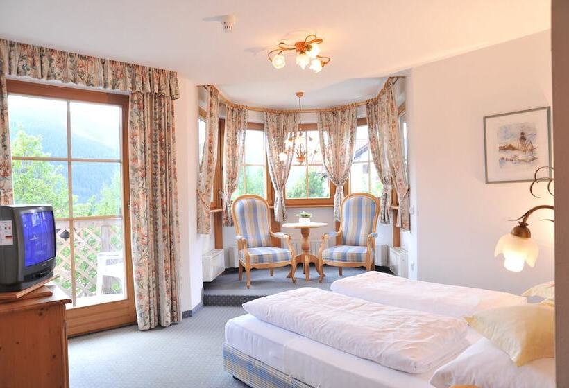Номер Superior, Turmhotel Gschwendt