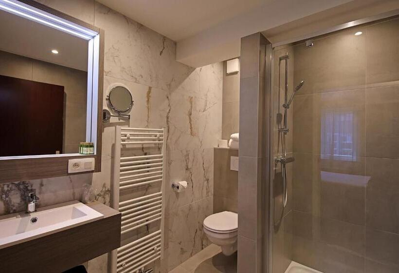 غرفة قياسية, Uilenspiegel