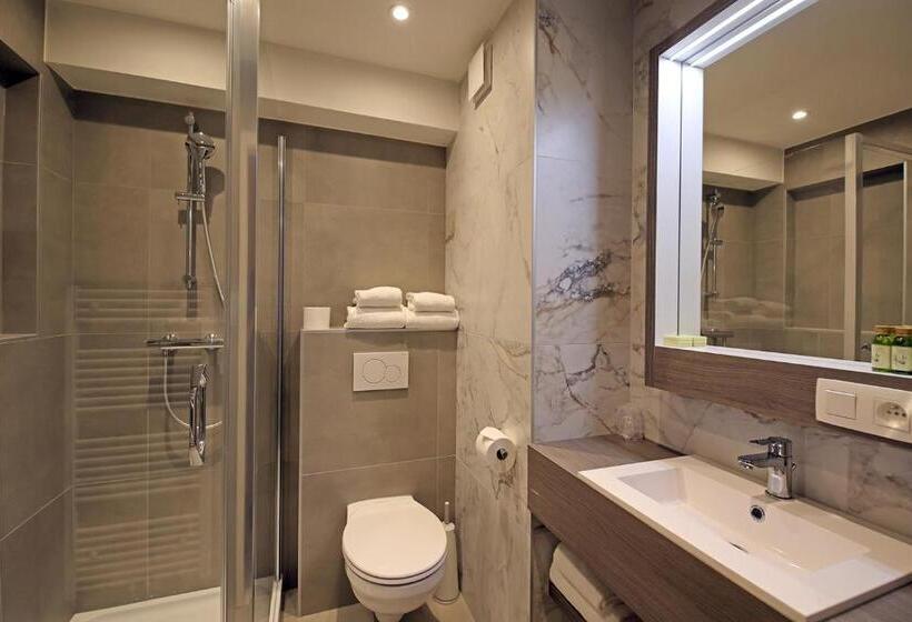 غرفة قياسية ثلاثية, Uilenspiegel