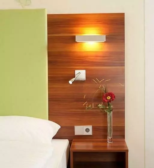 Standard Room, Und Cafe Paso