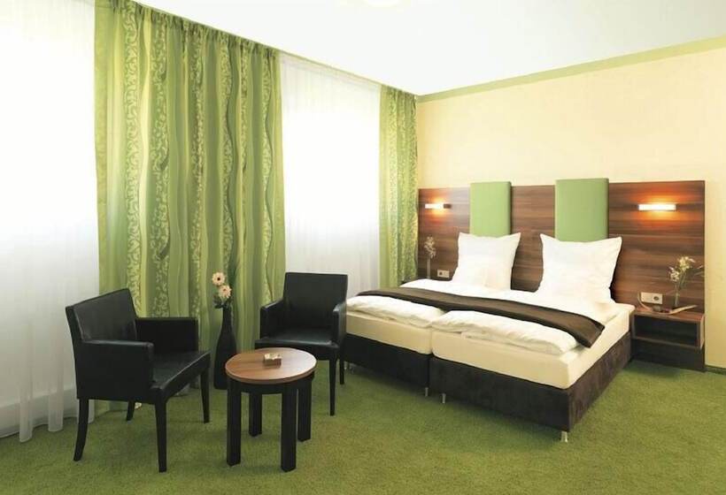 스탠다드 룸, Und Cafe Paso