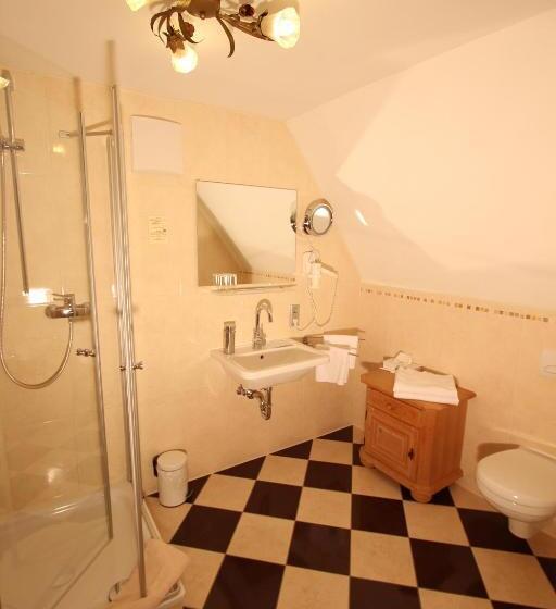 Номер Стандарт, Gasthof Rössle