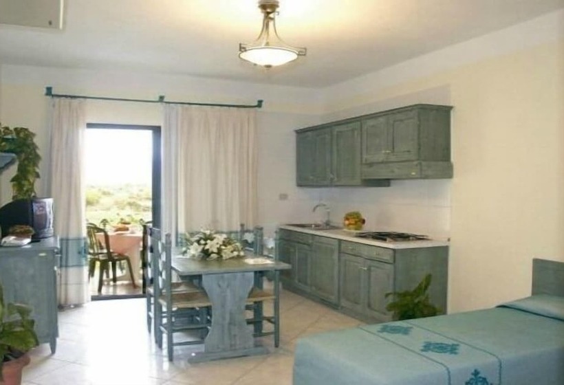 إستوديو قياسى, Residence Marina Palace