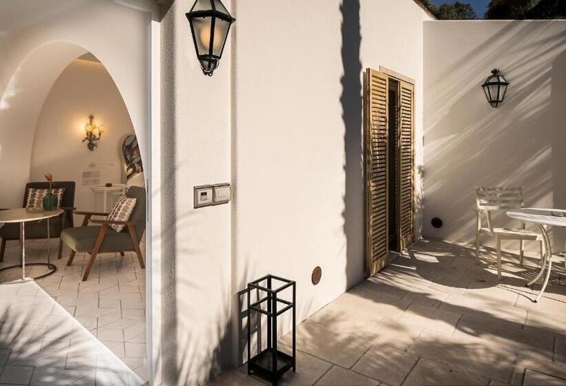 Номер Премиум Вид на Сад, Botania Relais & Spa   The Leading Hotels Of The World