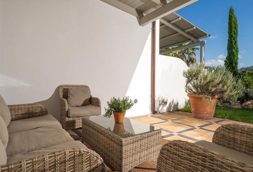 Люкс Вид на Сад, Botania Relais & Spa   The Leading Hotels Of The World