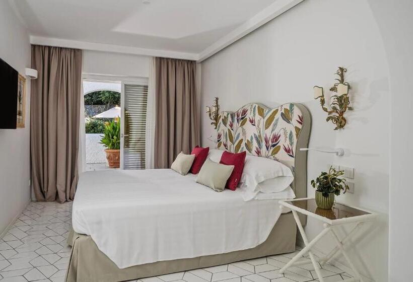 Люкс Superior, Botania Relais & Spa   The Leading Hotels Of The World