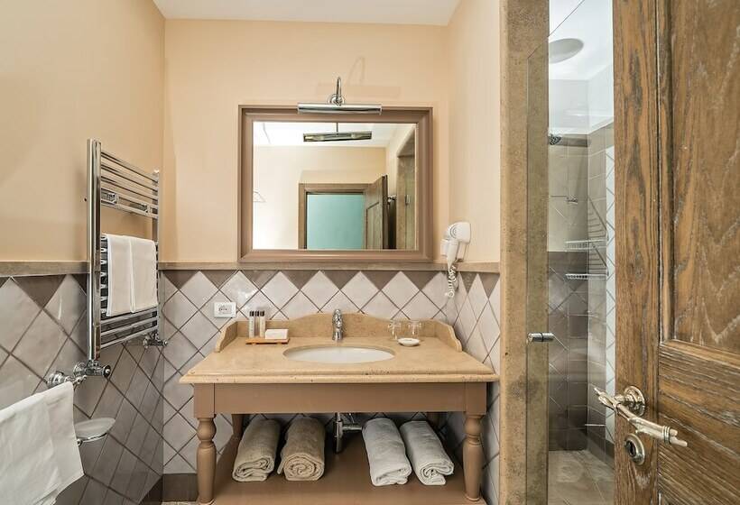 חדר פרמיום נוף לגינה, Botania Relais & Spa   The Leading Hotels Of The World