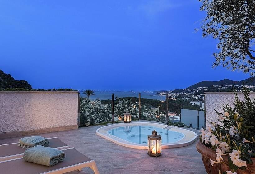 סוויטת דלוקס נוף לים, Botania Relais & Spa   The Leading Hotels Of The World