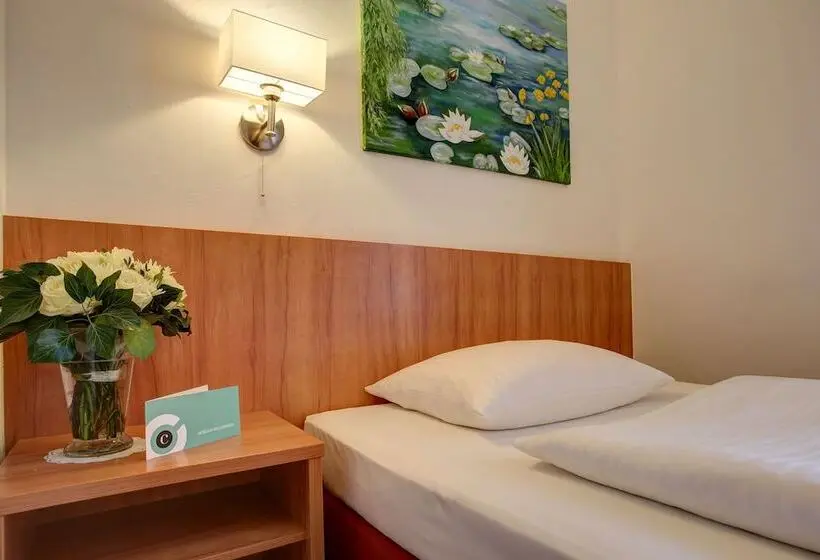 Standard Yhden Hengen Huone, Trip Inn Hotel Blankenburg