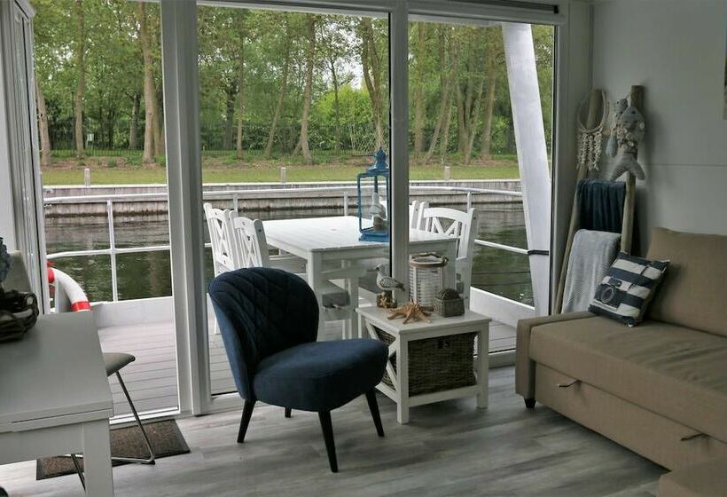 침실 2개 아파트, Marinaparcs Naarden