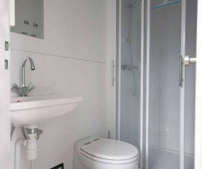 침실 2개 아파트, Marinaparcs Naarden