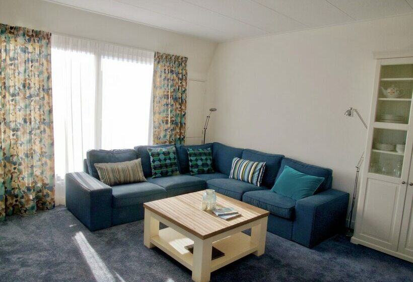 דירת חדר בסיסית, De Strandloper