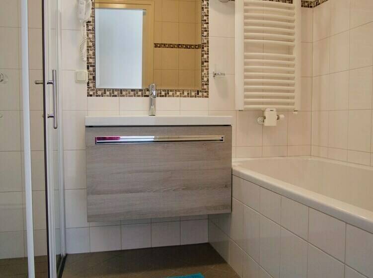 דירת חדר בסיסית, De Strandloper