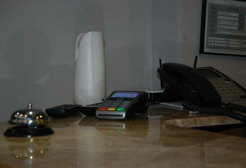 חדר דלוקס יחיד, Göznur Otel