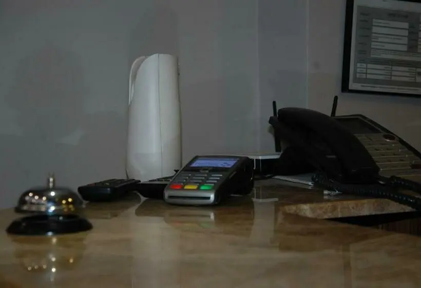 اتاق لوکس یک تخته, Göznur Otel