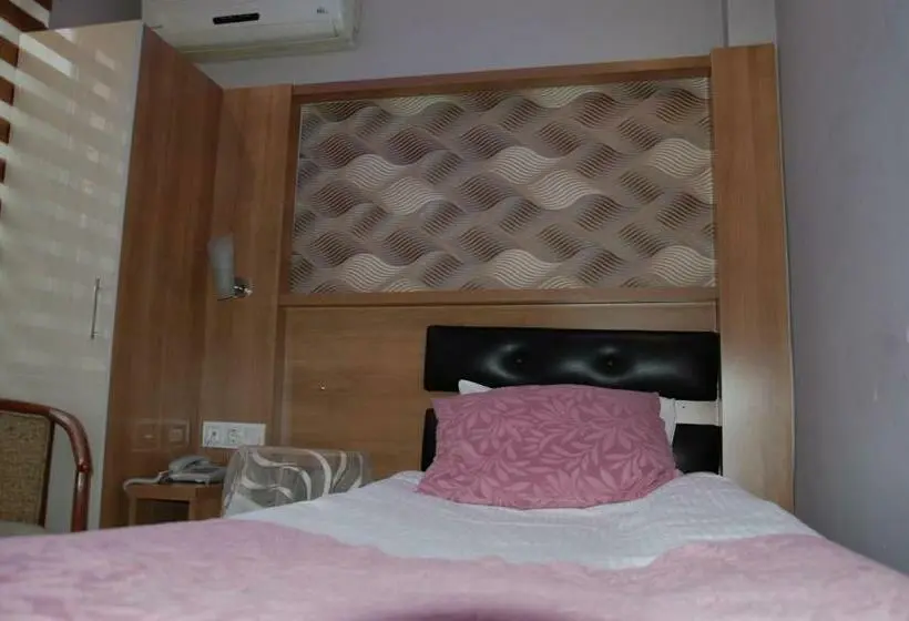 اتاق لوکس یک تخته, Göznur Otel