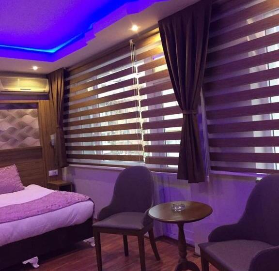 חדר דלוקס לשלושה, Göznur Otel