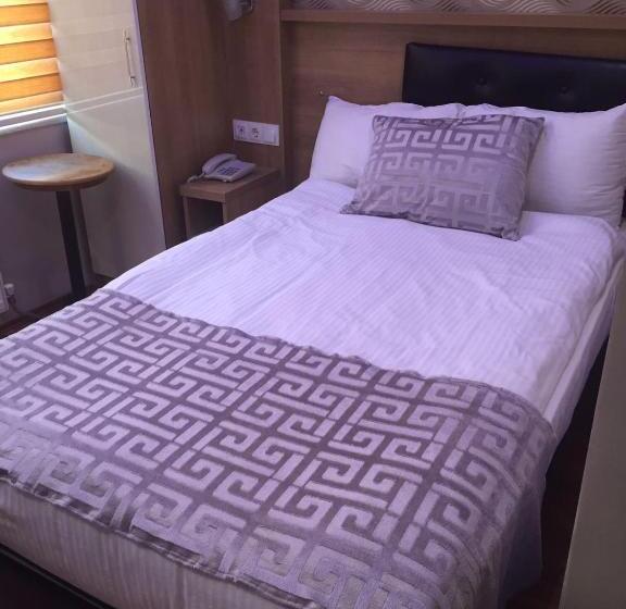 חדר אקונומי, Göznur Otel