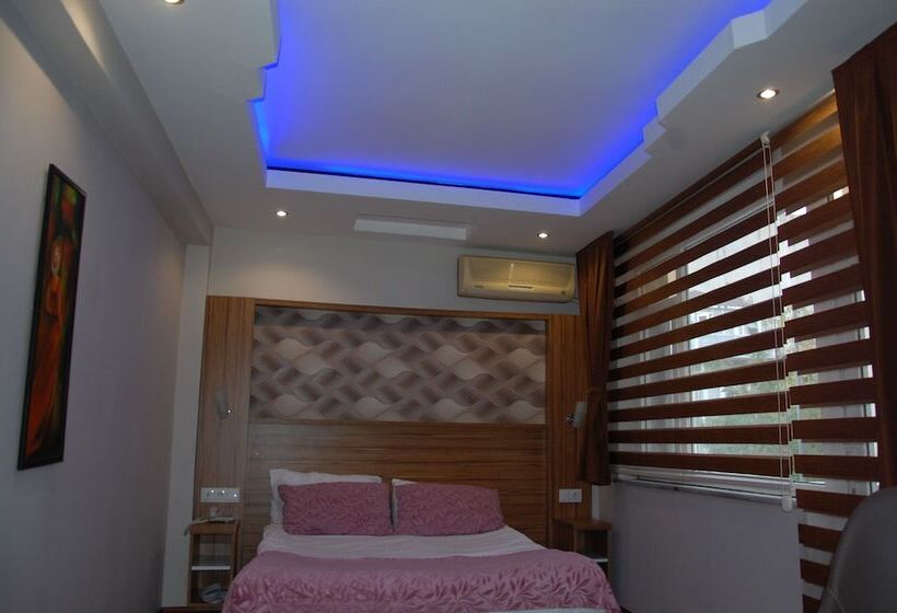 חדר דלוקס, Göznur Otel