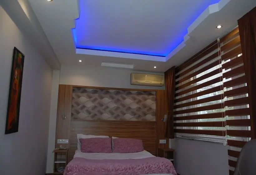اتاق لوکس, Göznur Otel