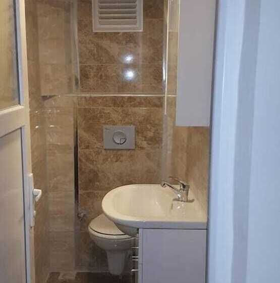 חדר דלוקס לשלושה, Göznur Otel