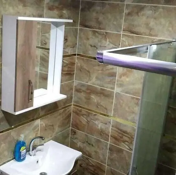 اتاق اکونومی, Göznur Otel