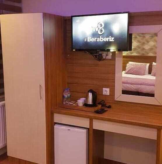 חדר דלוקס לשלושה, Göznur Otel