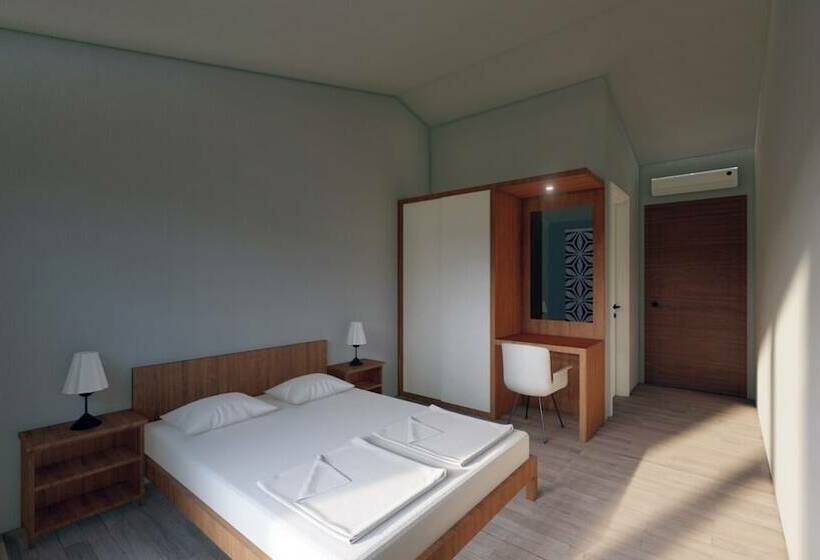 Семейный Номер, Lindos Pension