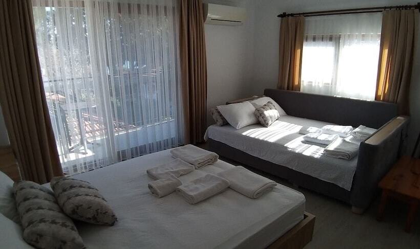 Семейный Номер, Lindos Pension