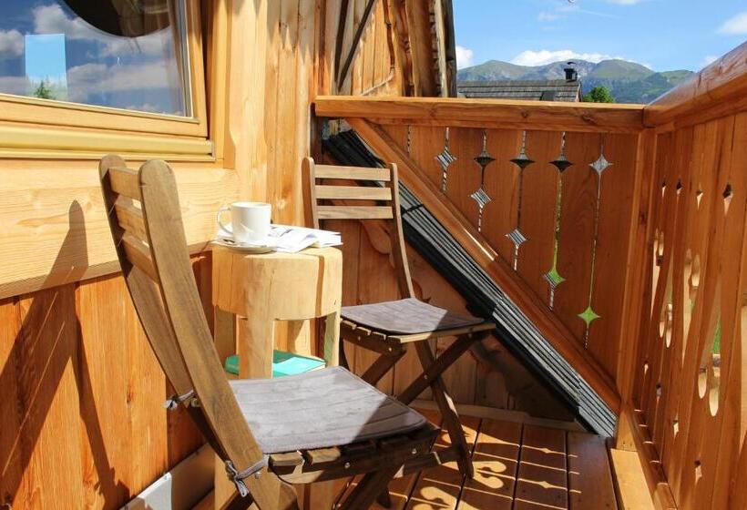 اتاق استاندارد سه نفره, Willa Giewontka