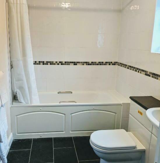 غرفة قياسية, The Fox Inn