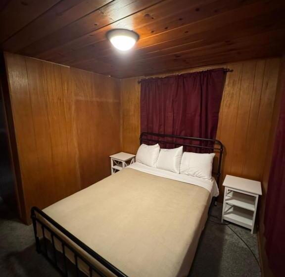 디럭스 패밀리 룸, Crest Lodge Historic Mountain Inn