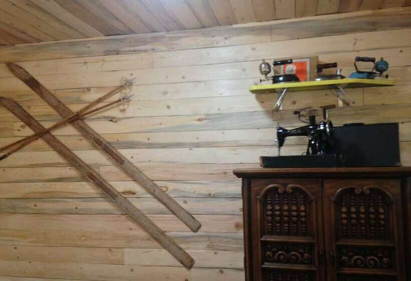 小室, Glacier View Rv Park And Cabins
