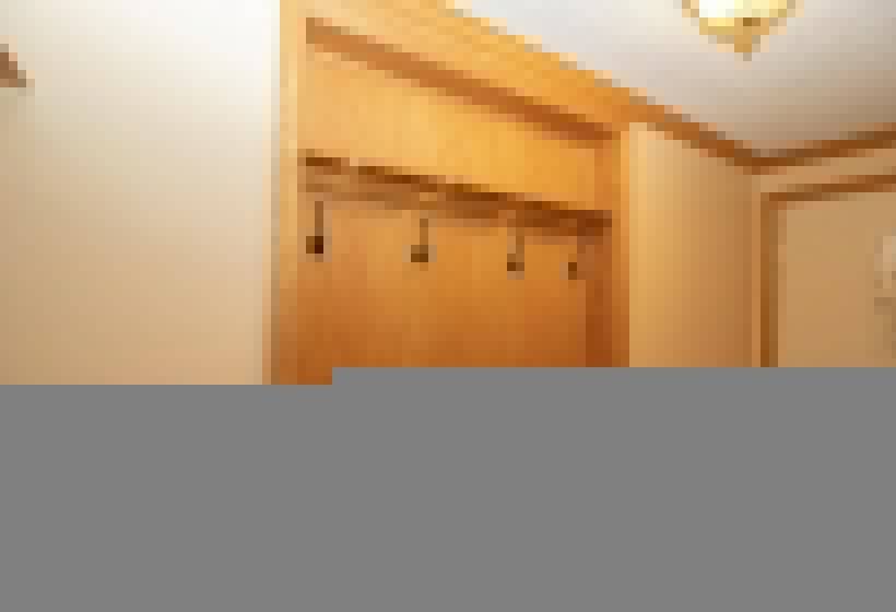 패밀리 아파트, Mountaintop Condos