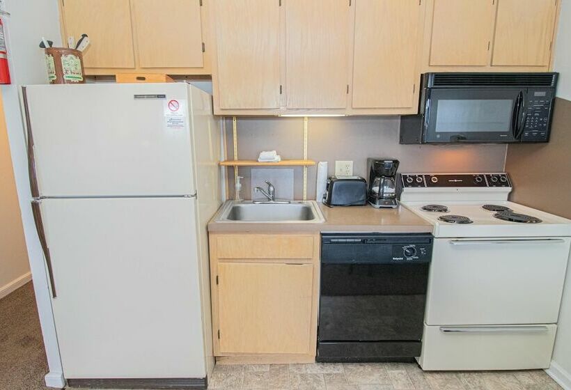 １ベッドルームエコノミーアパートメント, Mountaintop Condos