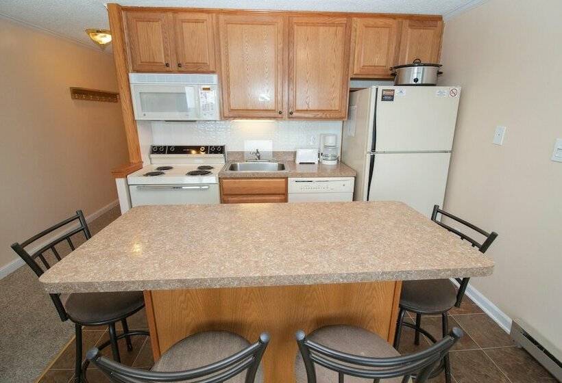 家族用アパートメント, Mountaintop Condos