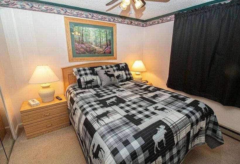 דירת משפחה, Mountaintop Condos