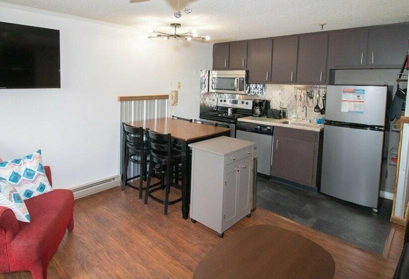 패밀리 아파트, Mountaintop Condos