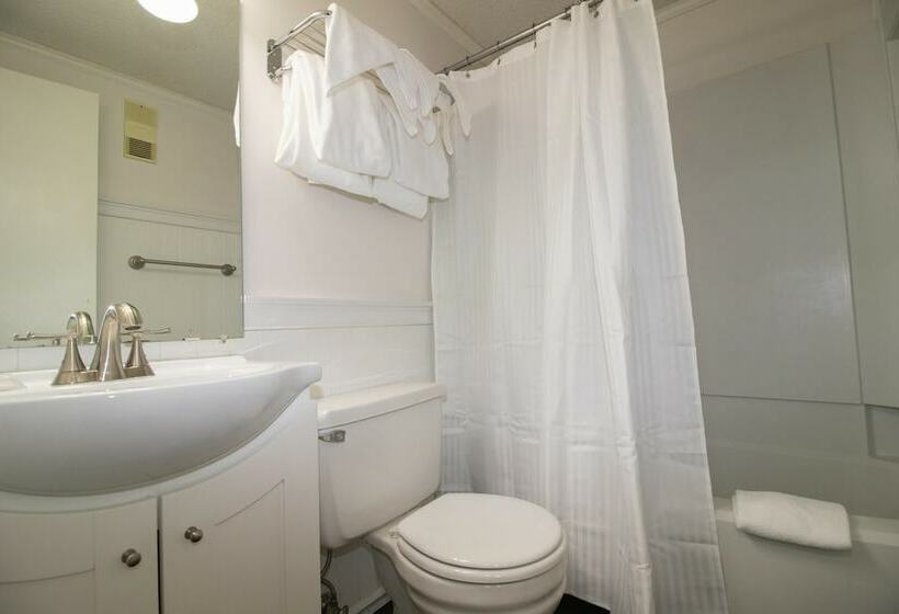 패밀리 아파트, Mountaintop Condos