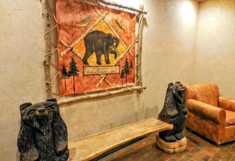 家族用アパートメント, Mountaintop Condos