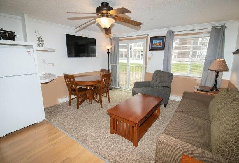 패밀리 아파트, Mountaintop Condos