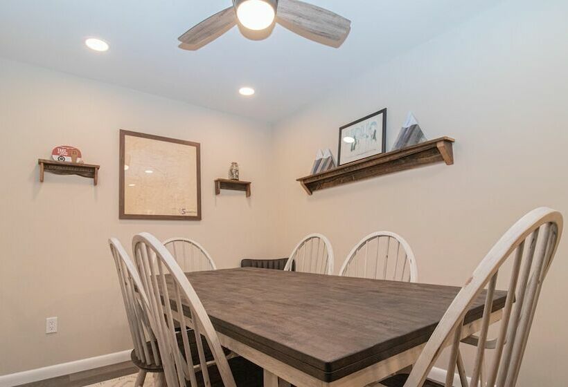 패밀리 아파트, Mountaintop Condos