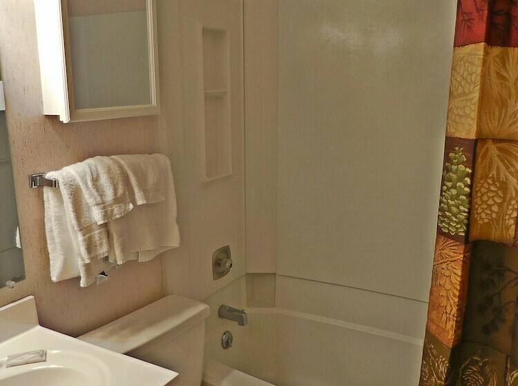 דירת חדר, Mountaintop Condos