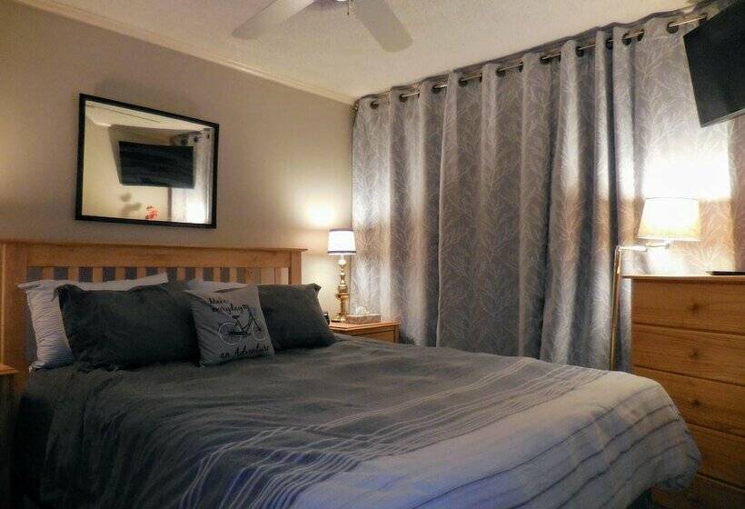 דירת חדר, Mountaintop Condos