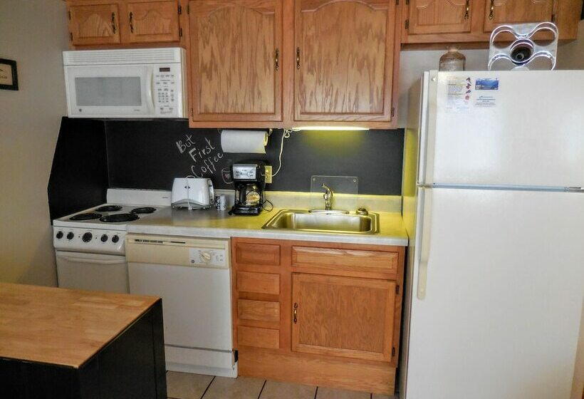 침실 1개 아파트, Mountaintop Condos